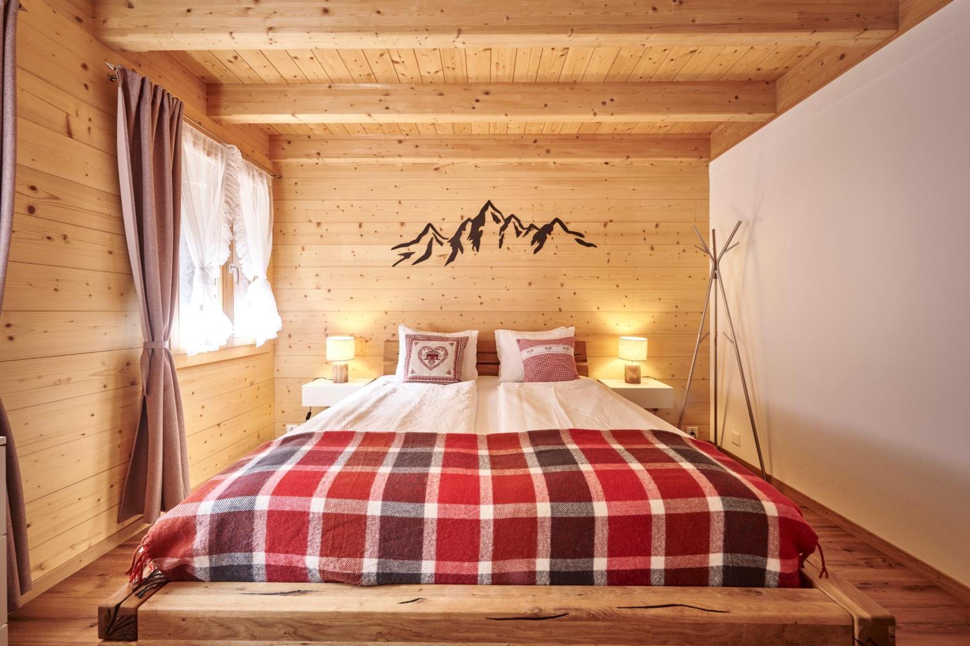 Chalet ラウターブルンネン エクステリア 写真