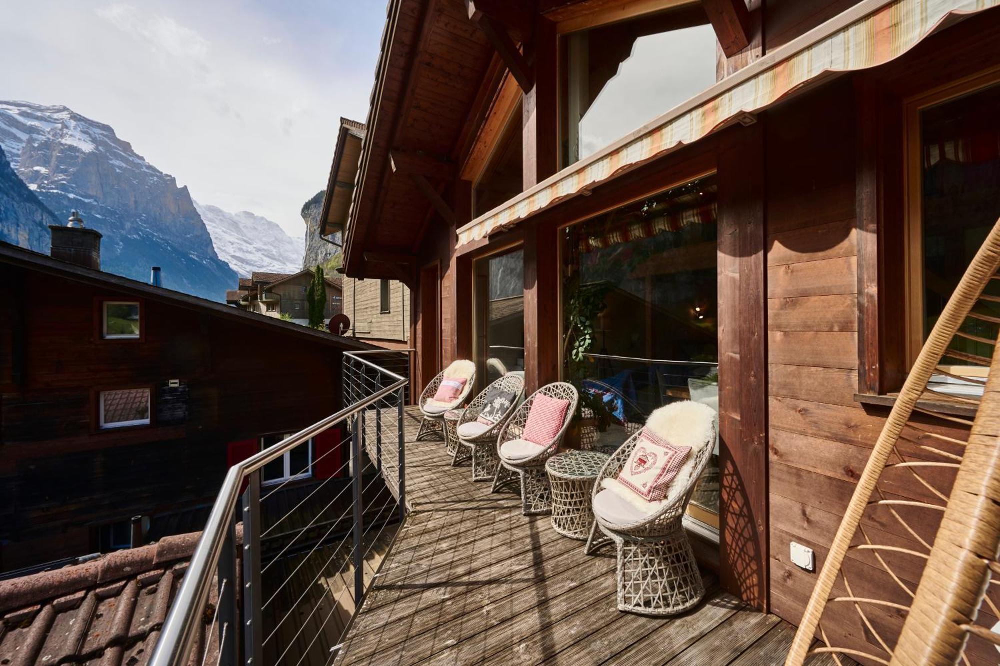 Chalet ラウターブルンネン エクステリア 写真